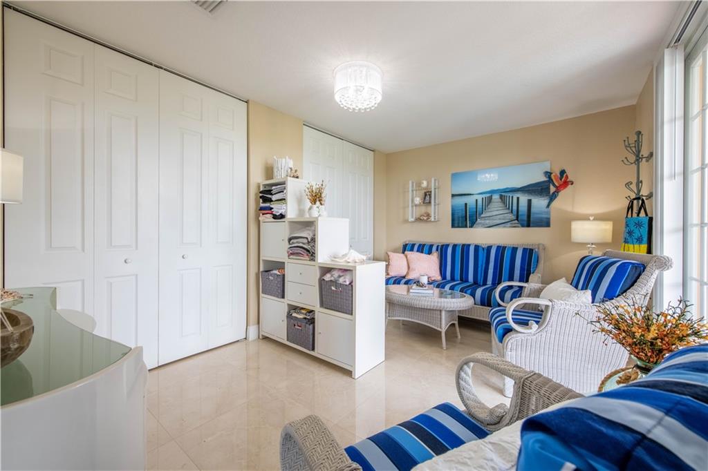 Riviera Isles II 170-53 B - Residential