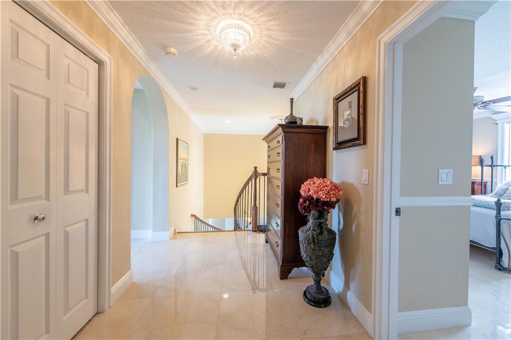 Riviera Isles II 170-53 B - Residential