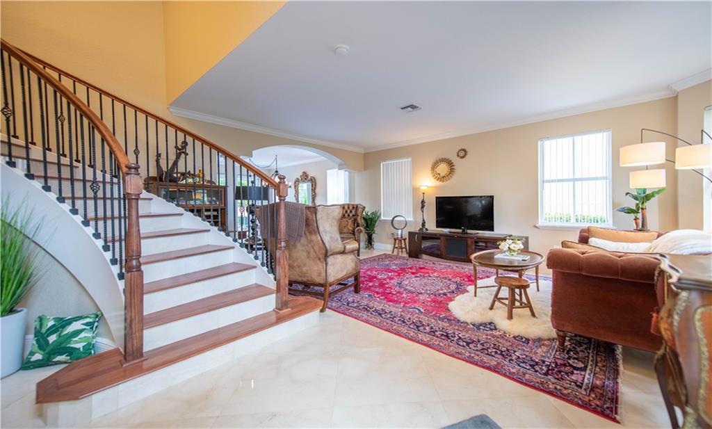 Riviera Isles II 170-53 B - Residential