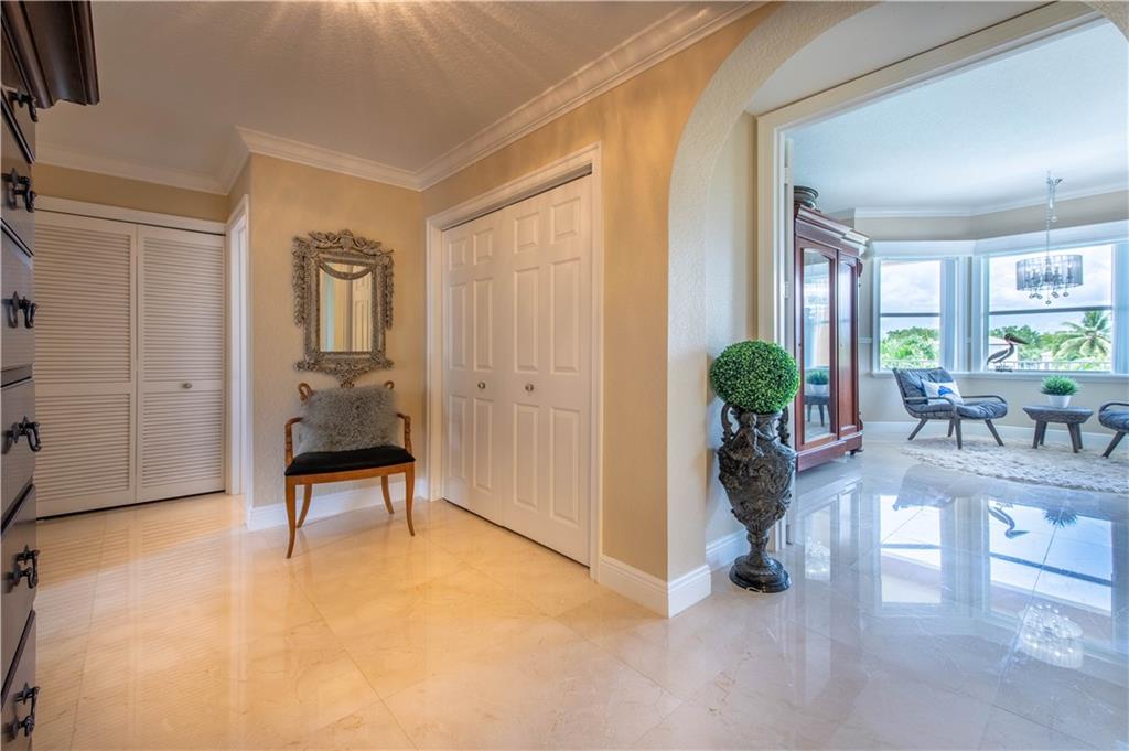 Riviera Isles II 170-53 B - Residential