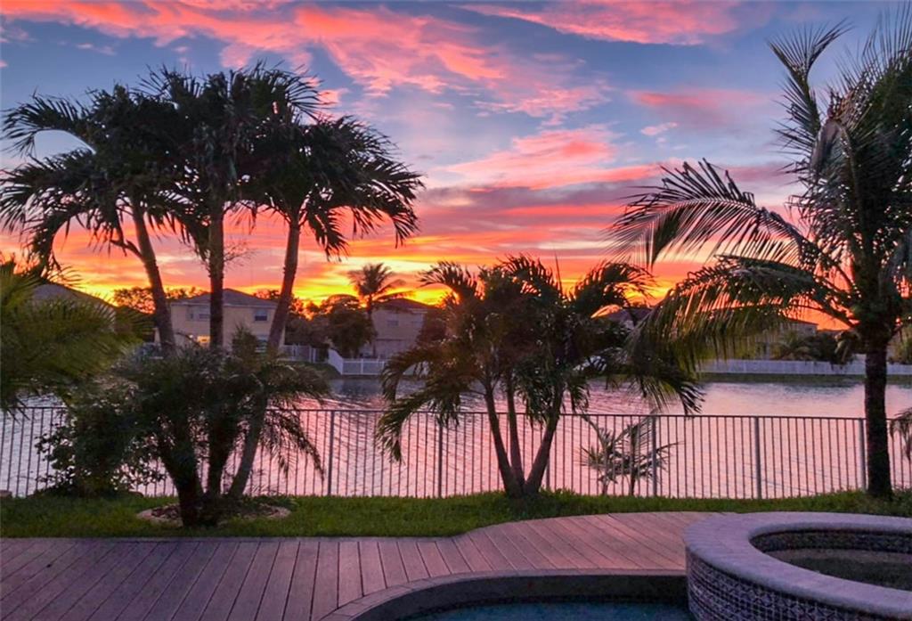 Riviera Isles II 170-53 B - Residential