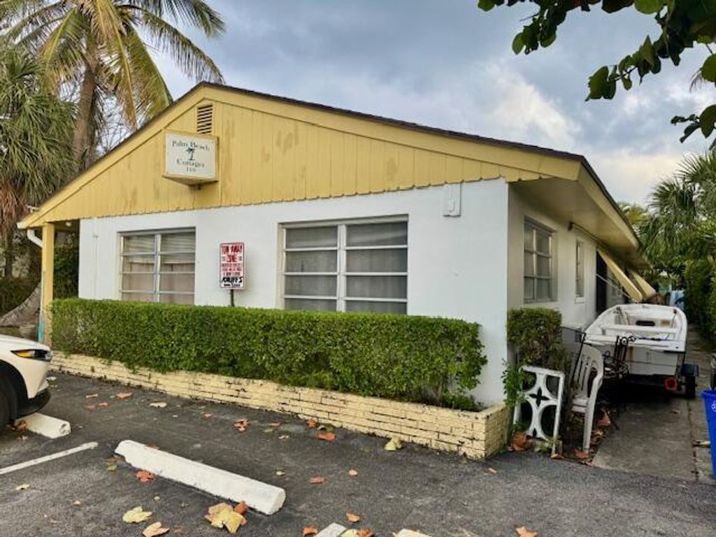 Photo of 110 Cascade Lane #1, Palm Beach Shores, FL 33404 (MLS # R11084056)