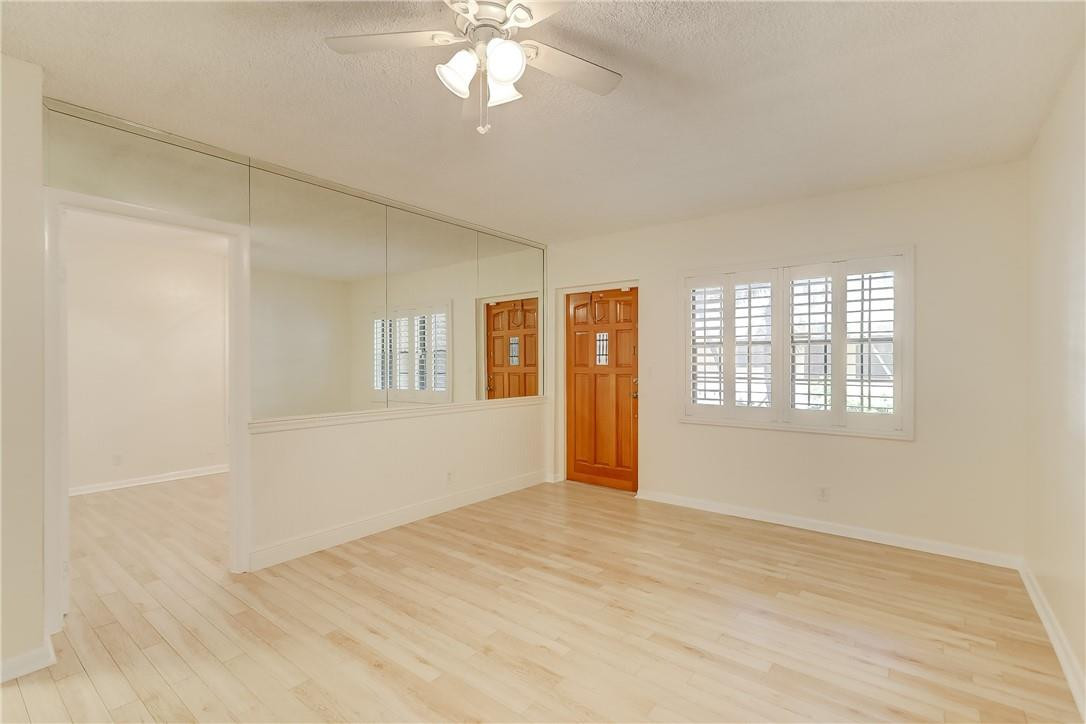 917 NE 16th Avenue 1