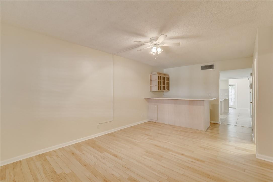 917 NE 16th Avenue 1