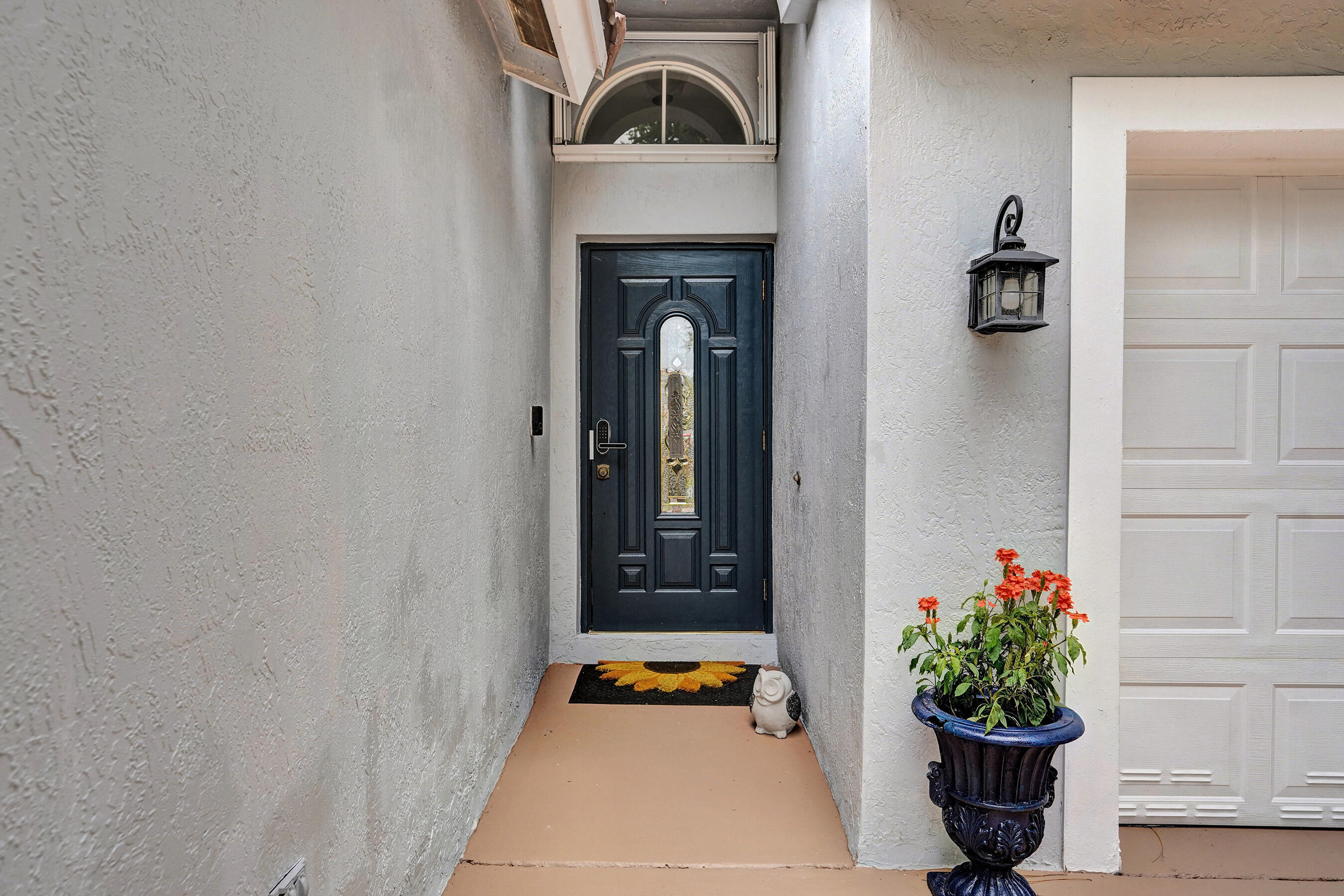 6898 Silverado Terrace