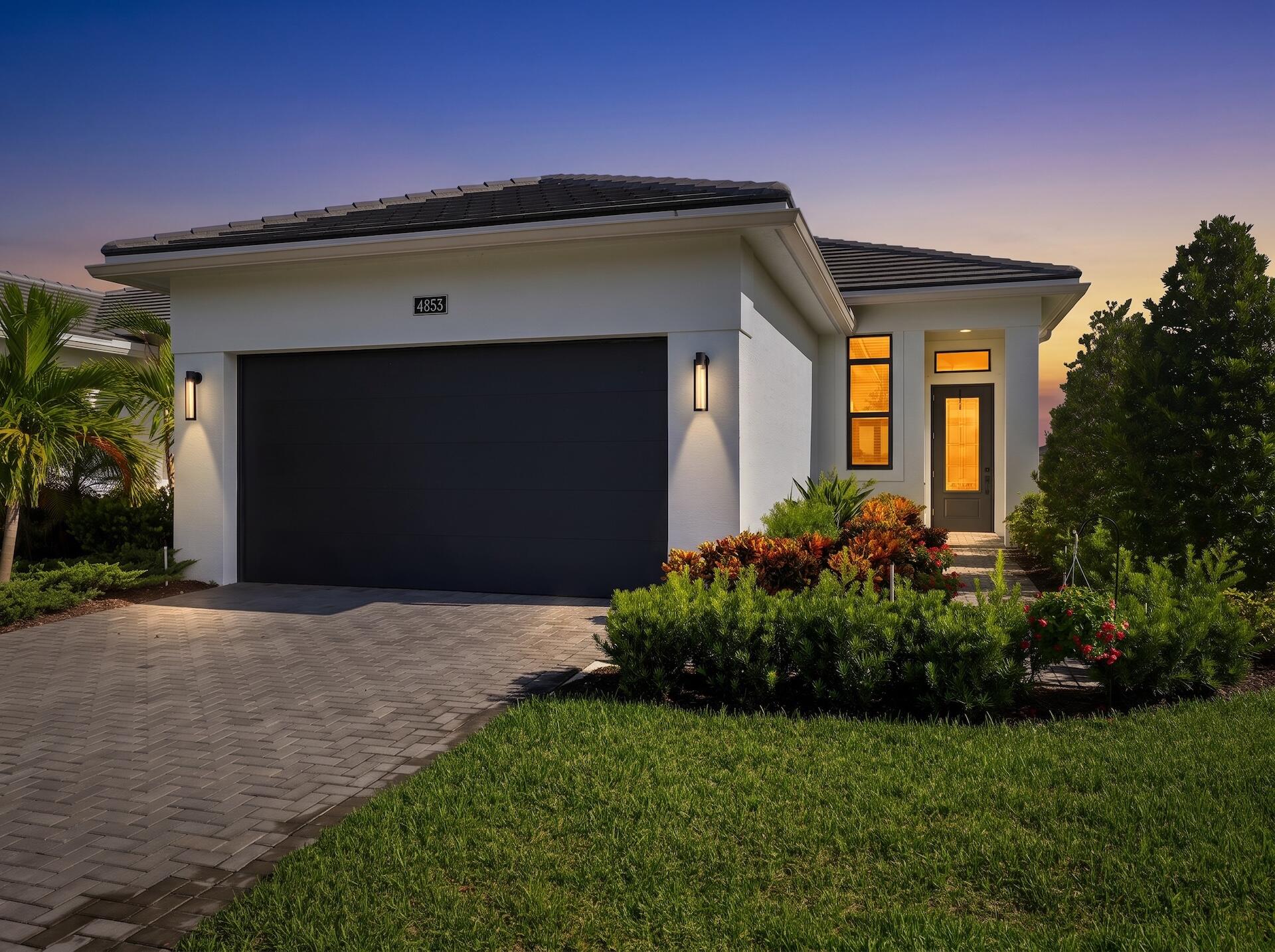 Properties 4853 Saint Armands Way