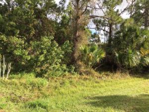 PORT ST LUCIE SECTION 16 - Land