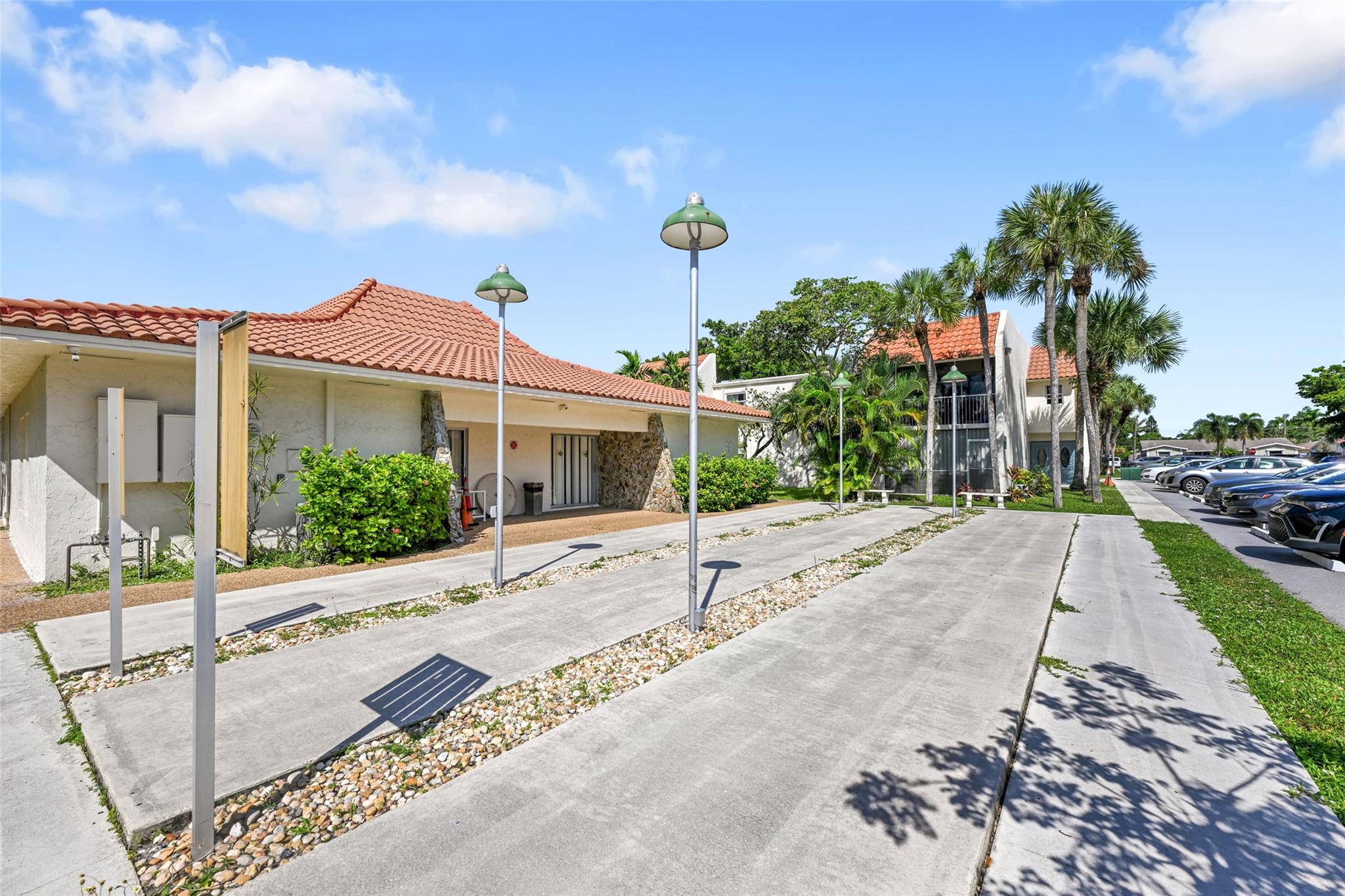 Deerfield Pines condo - Residential