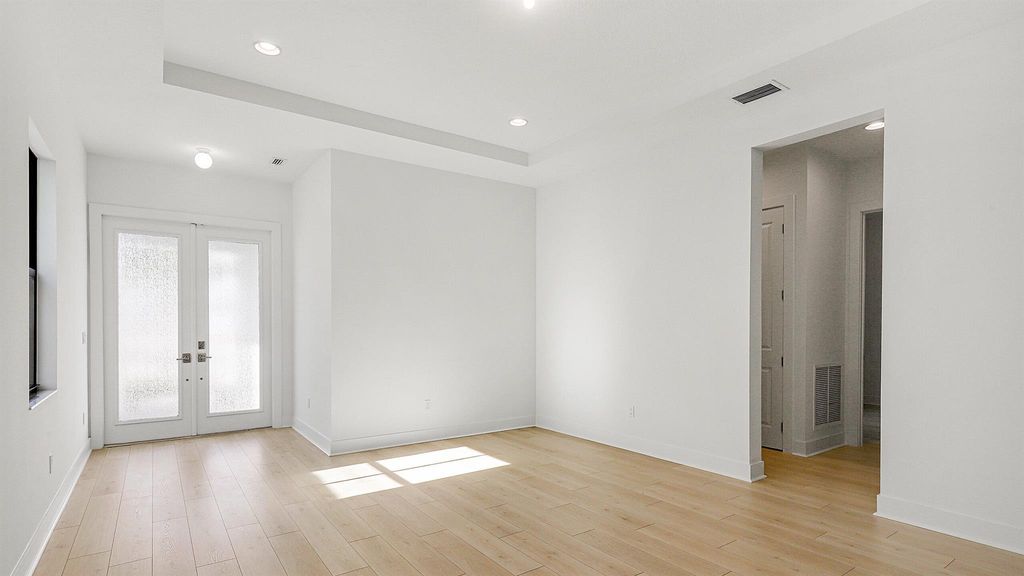 Photo of 13150 Artisan Circle, Palm Beach Gardens, FL 33418 (MLS # R10972934)