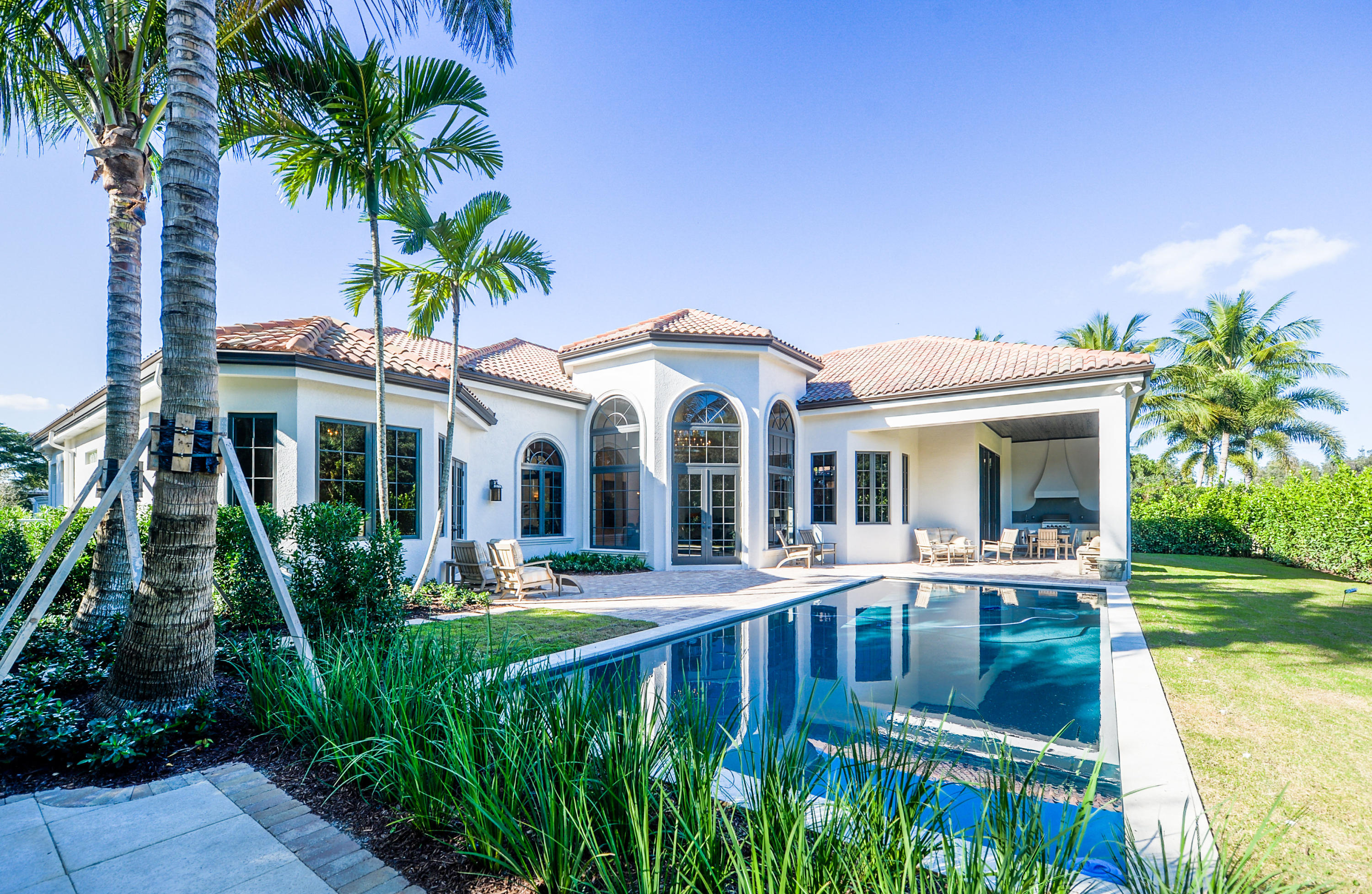 EQUESTRIAN CLUB ESTATES 1 - Residential