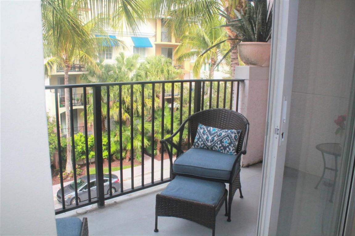 PINEAPPLE GROVE VILLAGE CONDO - Residential Lease