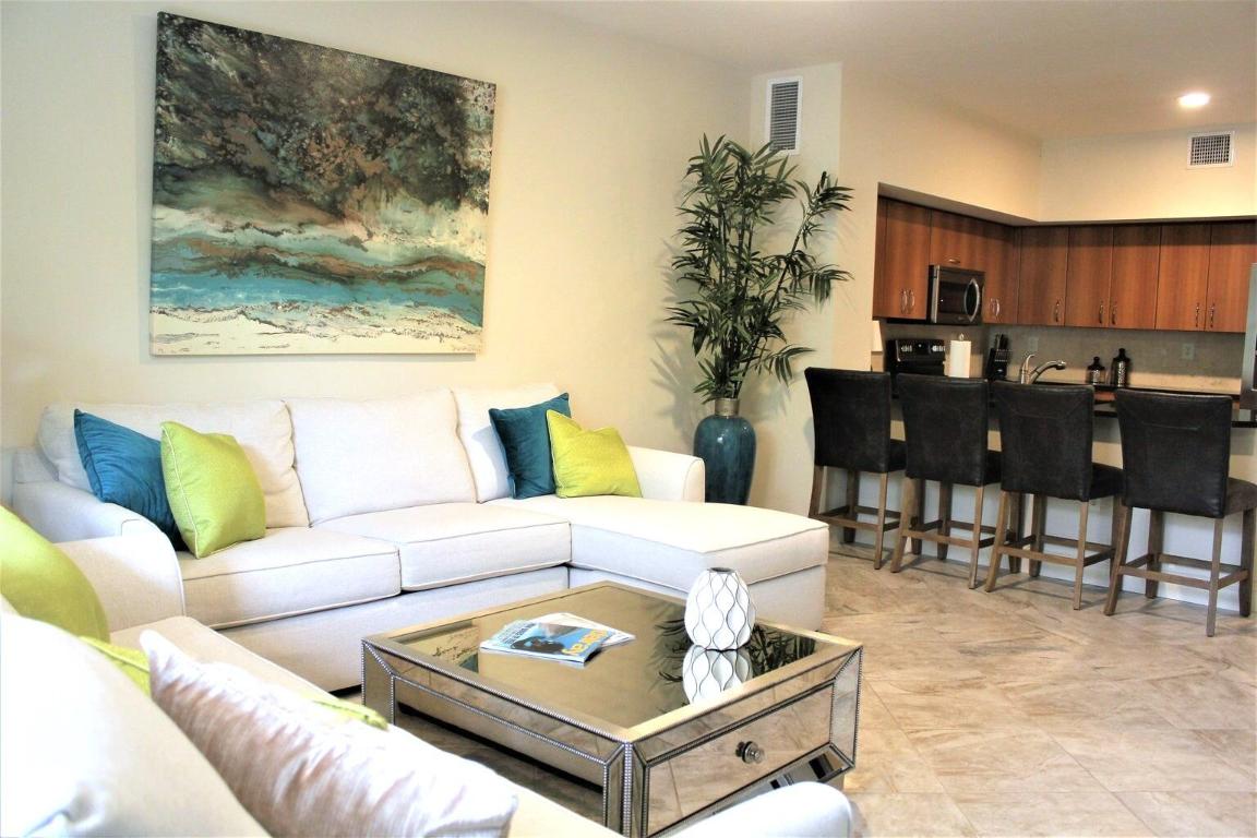 PINEAPPLE GROVE VILLAGE CONDO - Residential Lease