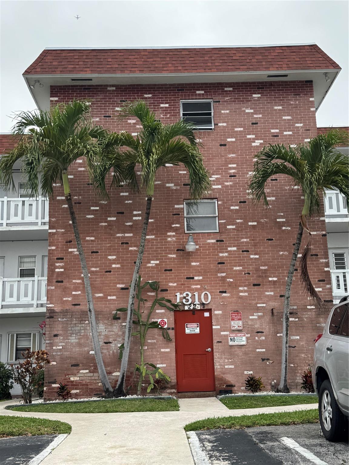 1310 NW 43rd Ave 307