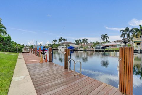 Tiny photo for 2400 NE 36th Street #10, Lighthouse Point, FL 33064 (MLS # B26053907)