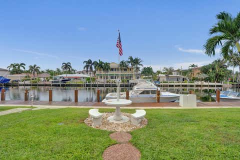 Tiny photo for 2400 NE 36th Street #10, Lighthouse Point, FL 33064 (MLS # B26053907)
