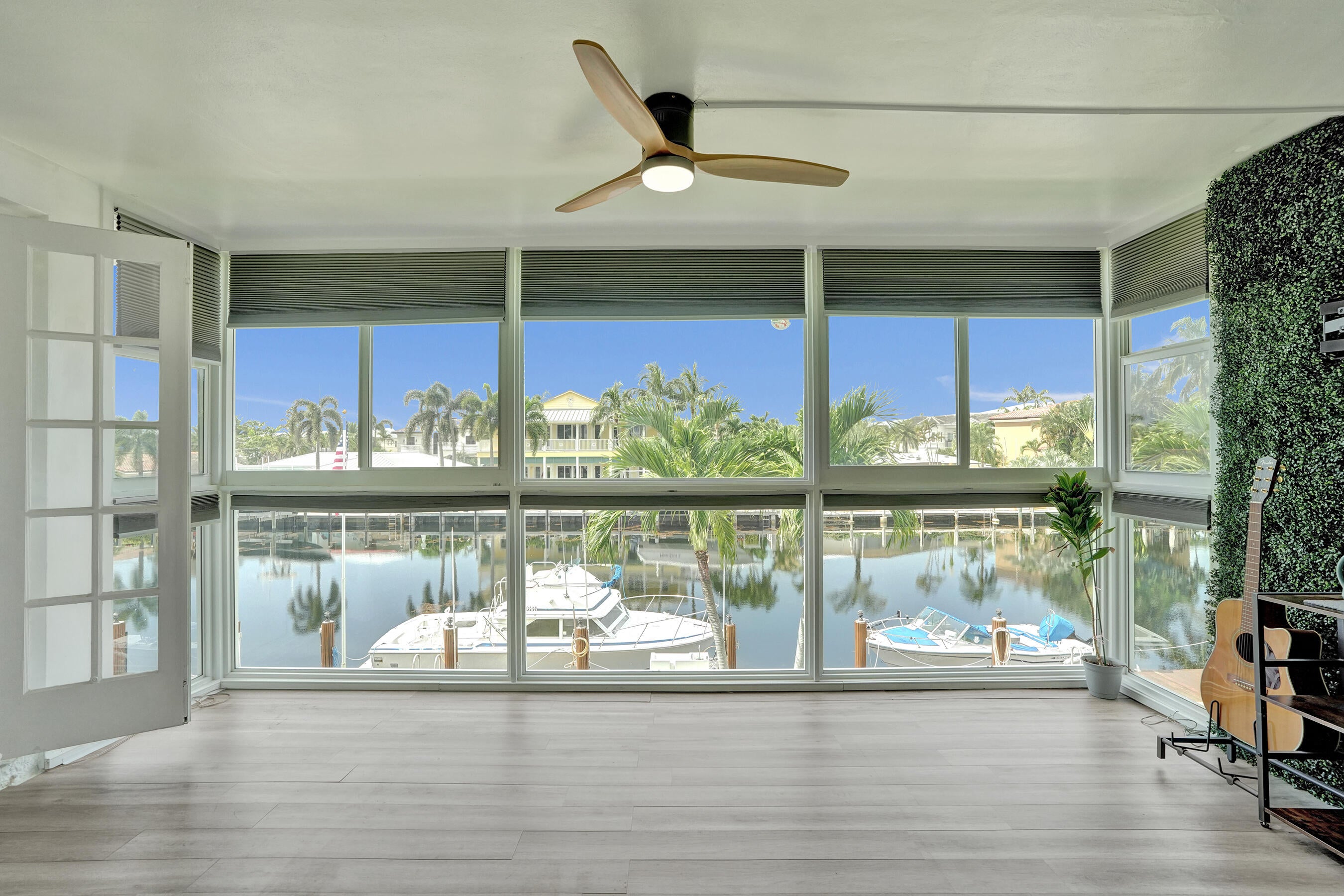 2400 NE 36th Street 10