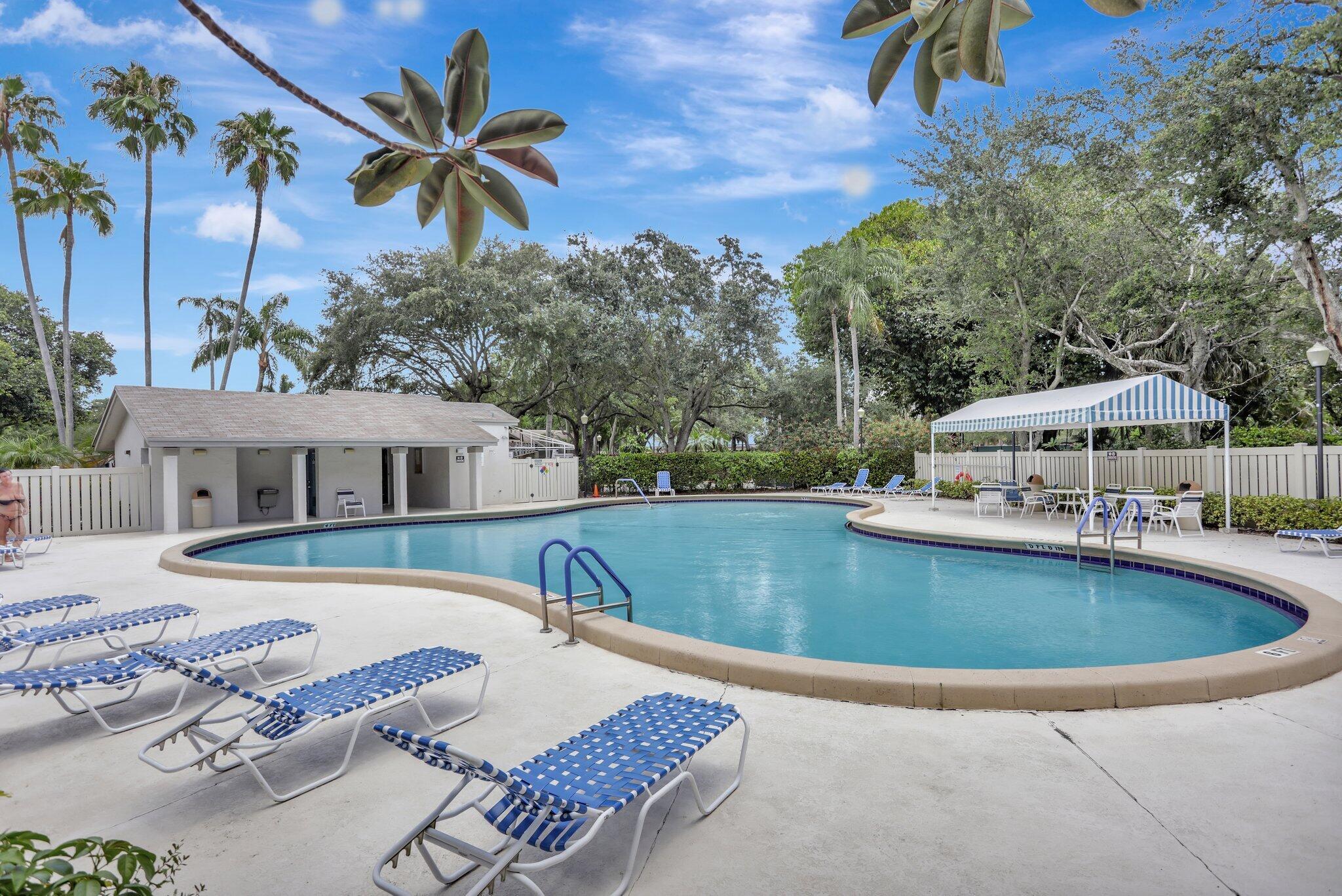 BAYWOOD VILLAGE II-C CONDO - Residential