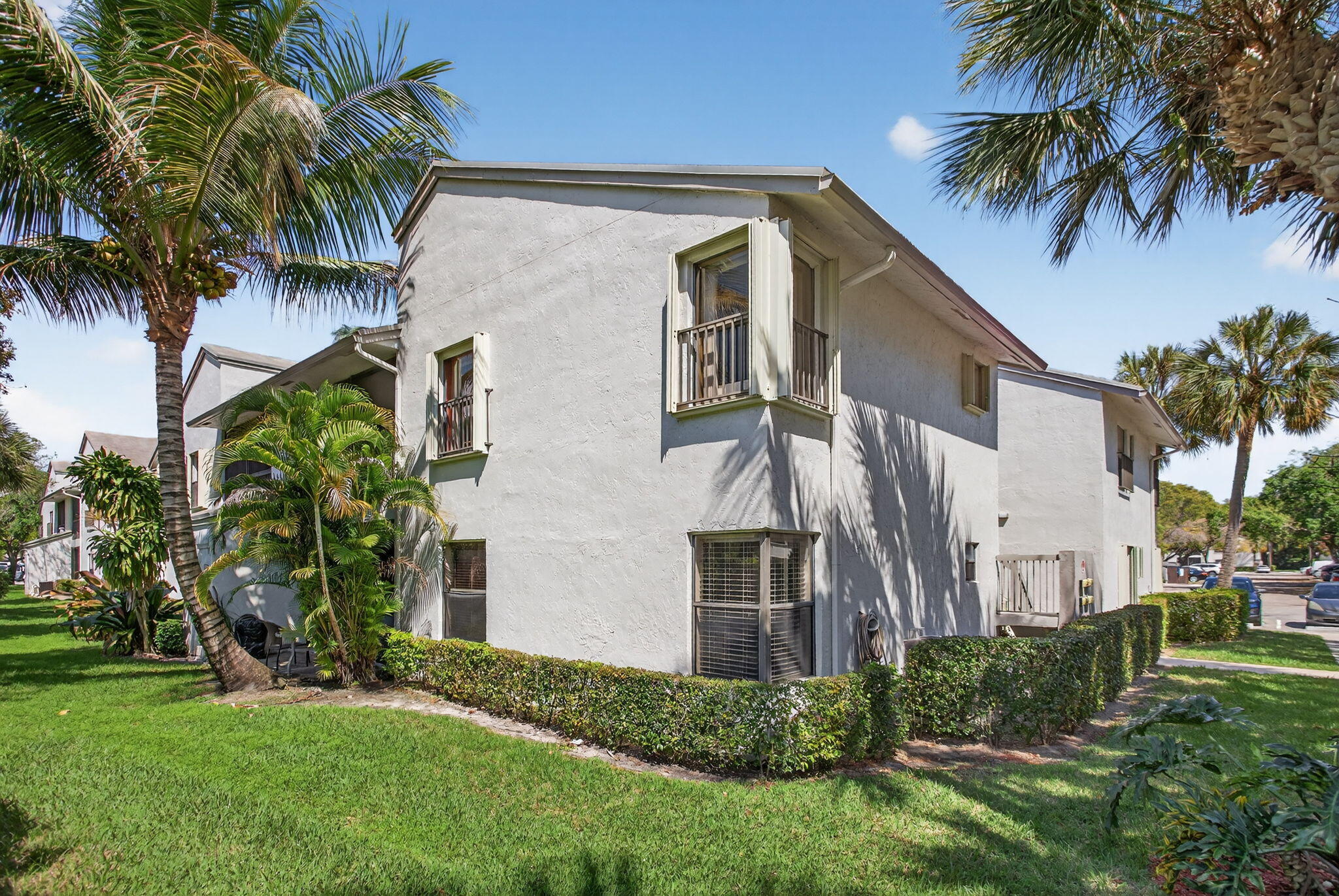 BAYWOOD VILLAGE II-C CONDO - Residential