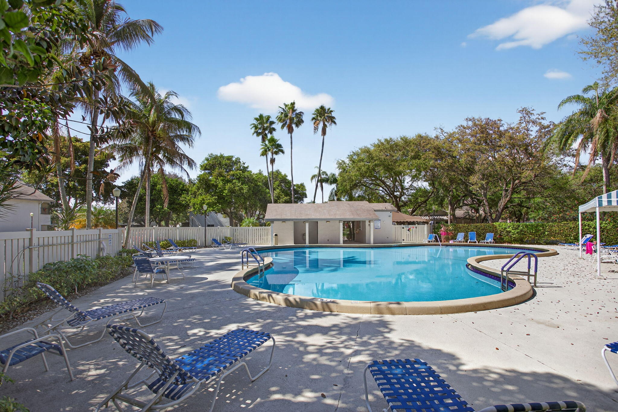 BAYWOOD VILLAGE II-C CONDO - Residential