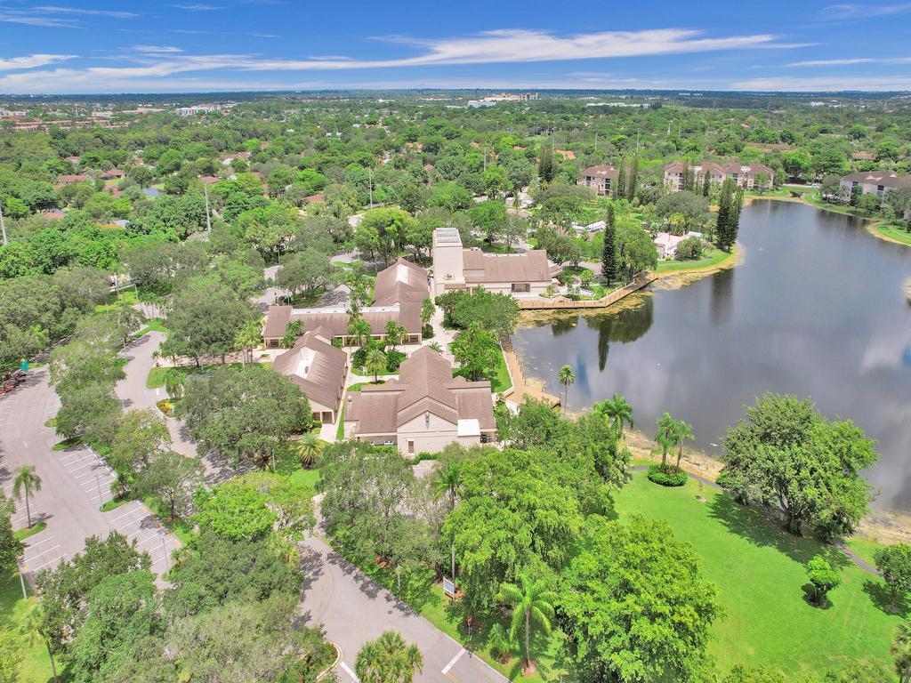 BAYWOOD VILLAGE II-C CONDO - Residential