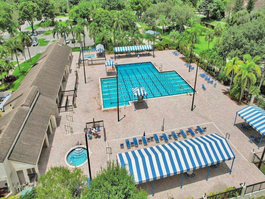 BAYWOOD VILLAGE II-C CONDO - Residential