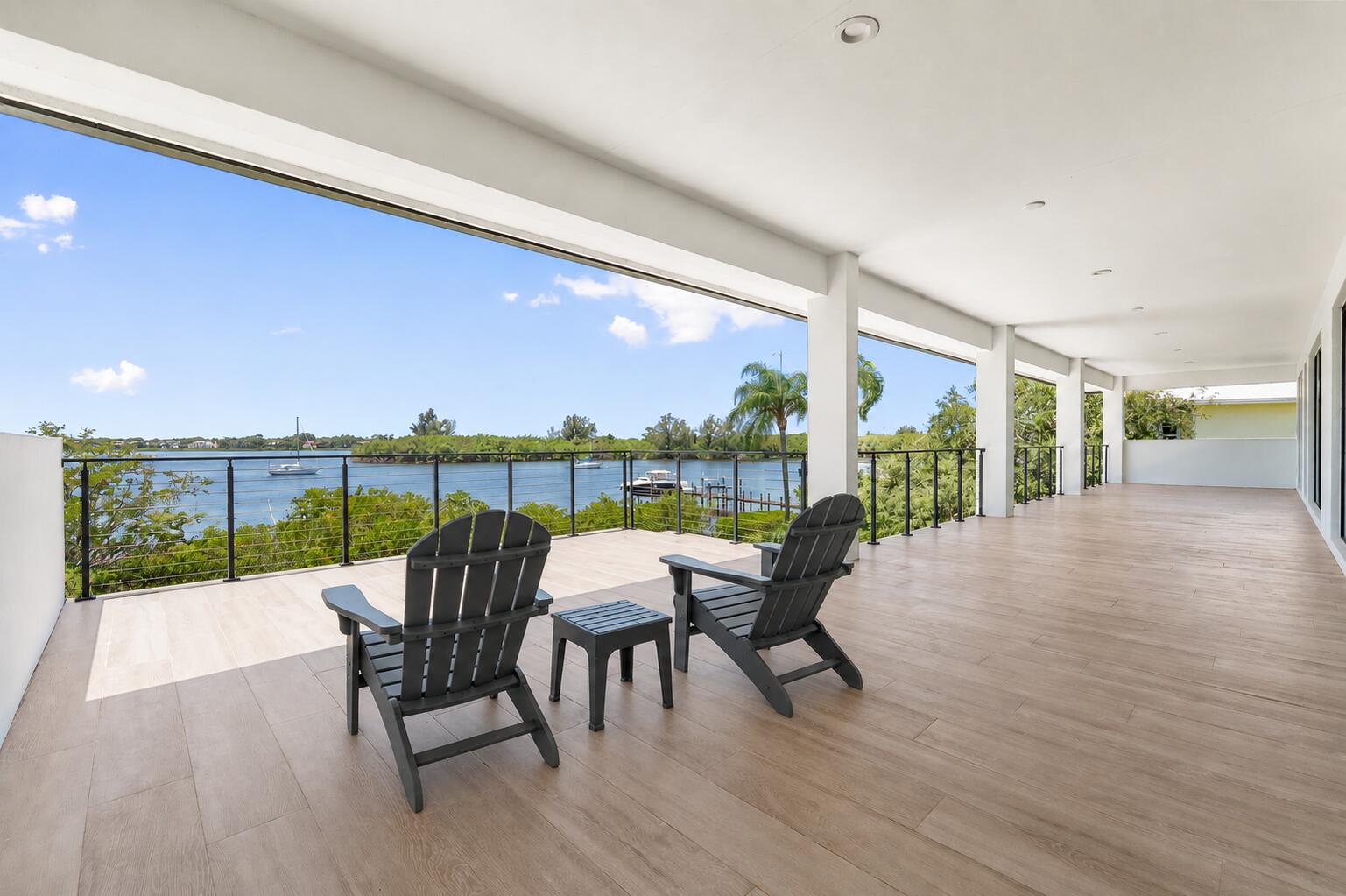 3316 SE RIVER VISTA Court