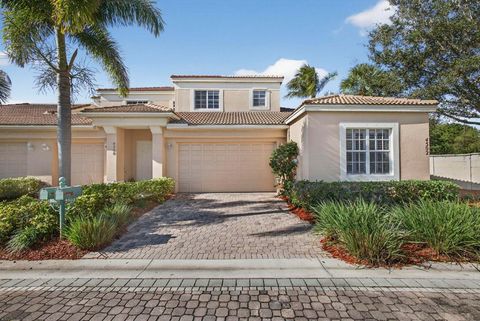 4502 Hickory Drive Palm Beach Gardens FL 33418