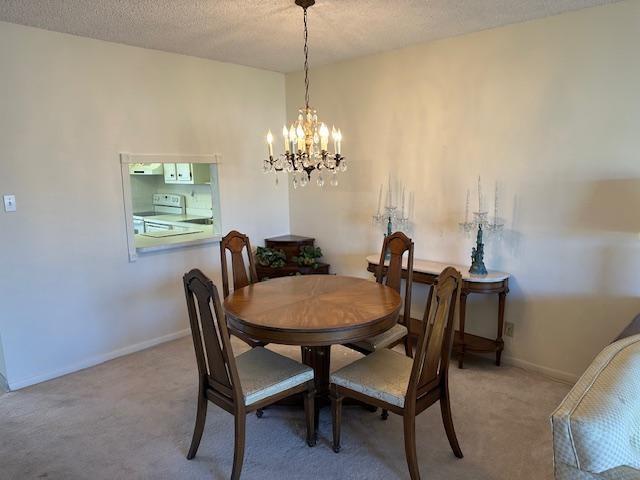 ORIOLE GARDENS - Residential