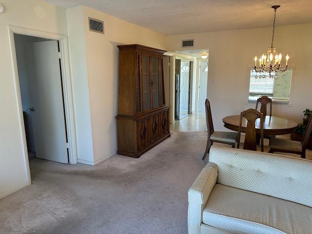 ORIOLE GARDENS - Residential