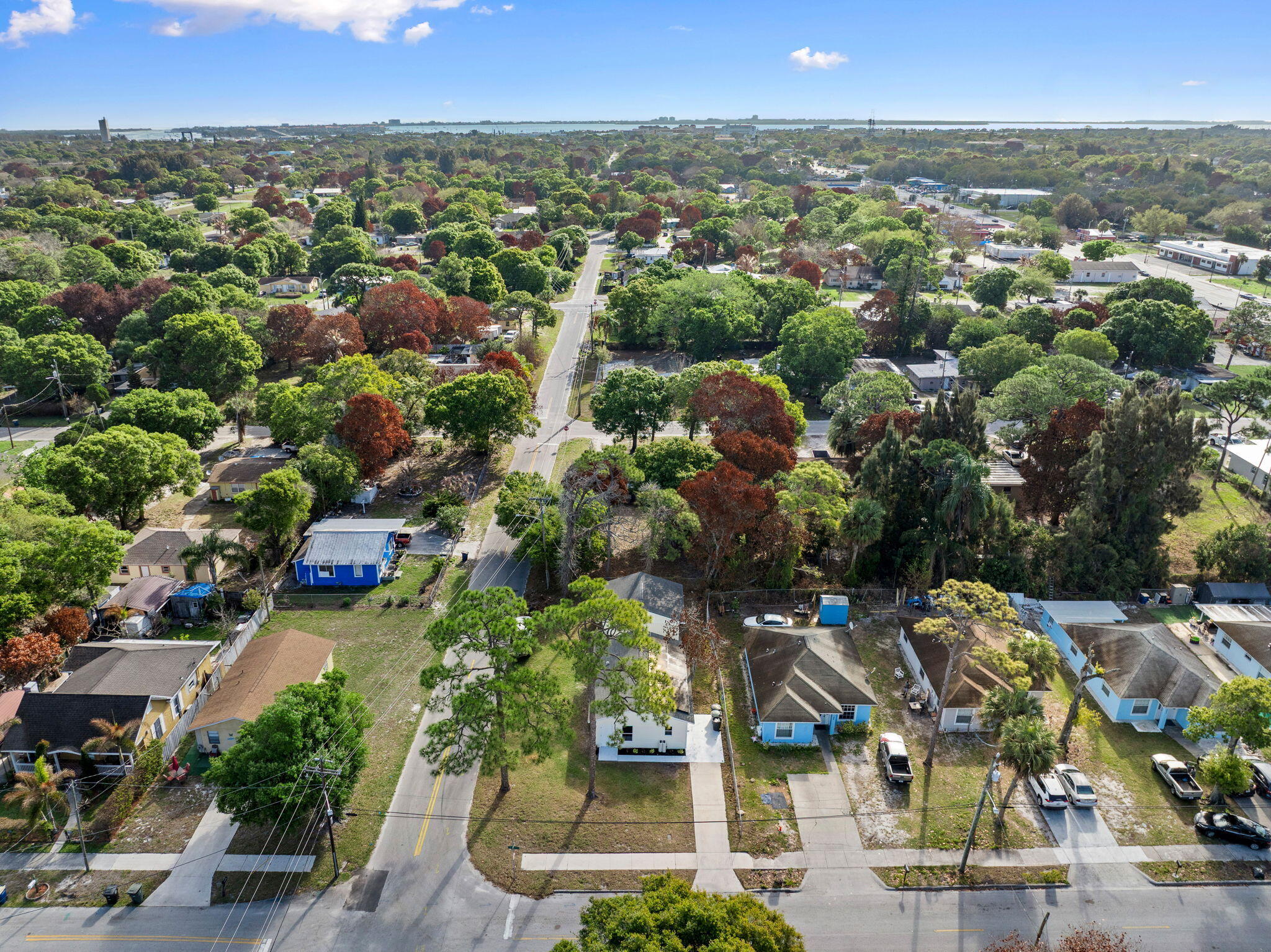 ALAMANDA VISTA - Residential