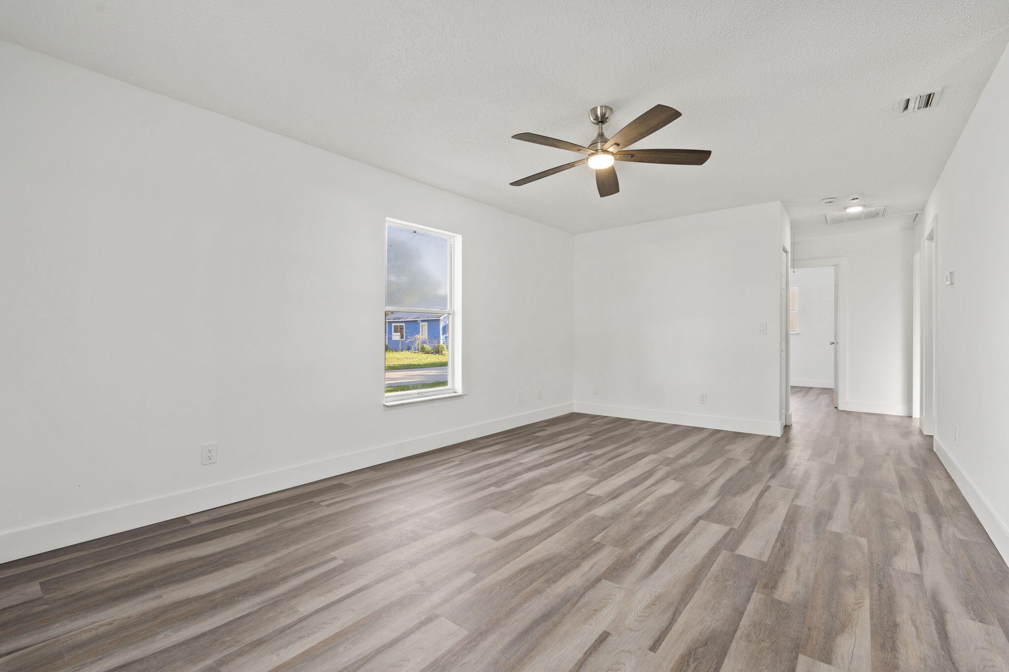 ALAMANDA VISTA - Residential