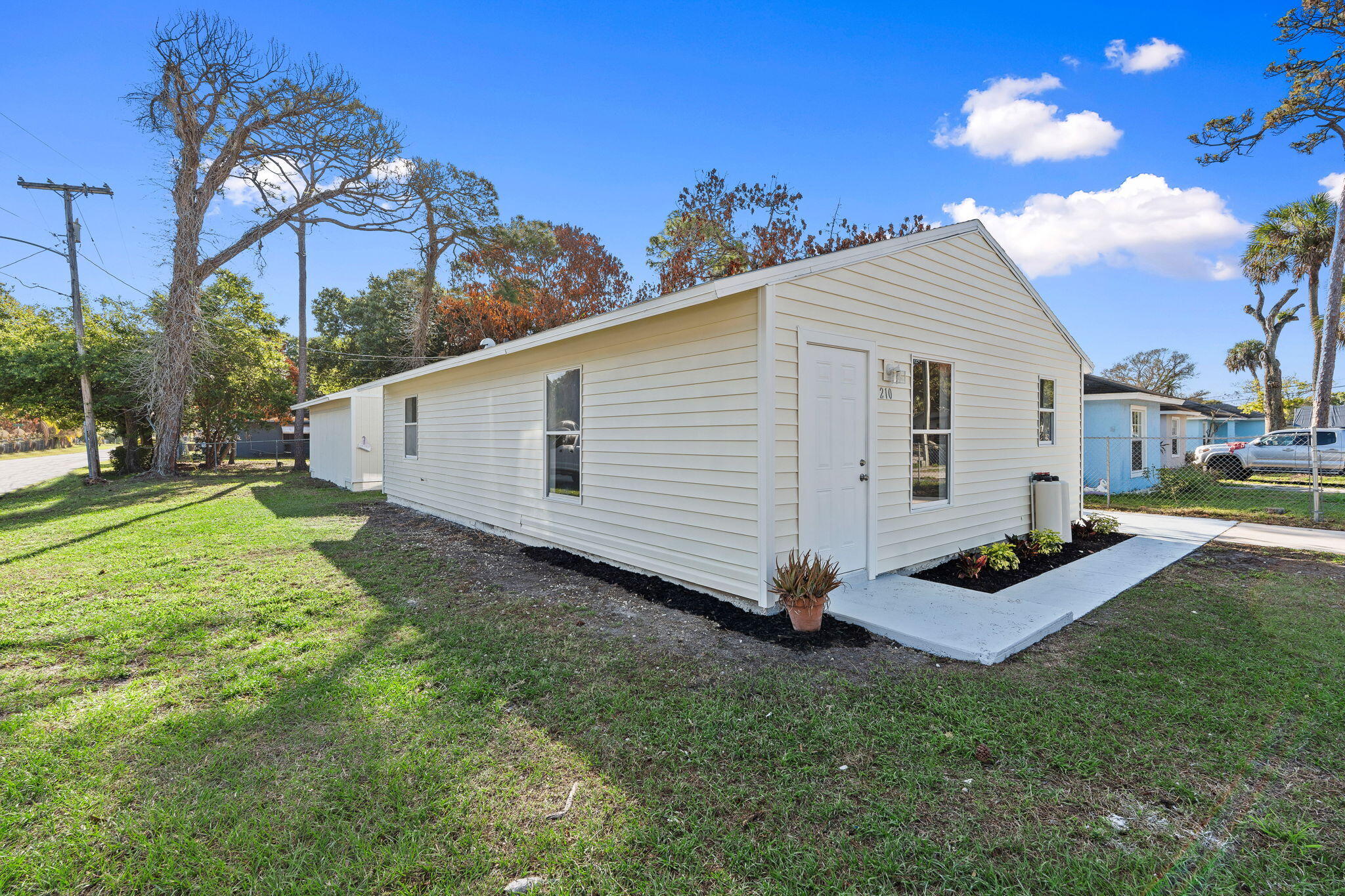 ALAMANDA VISTA - Residential