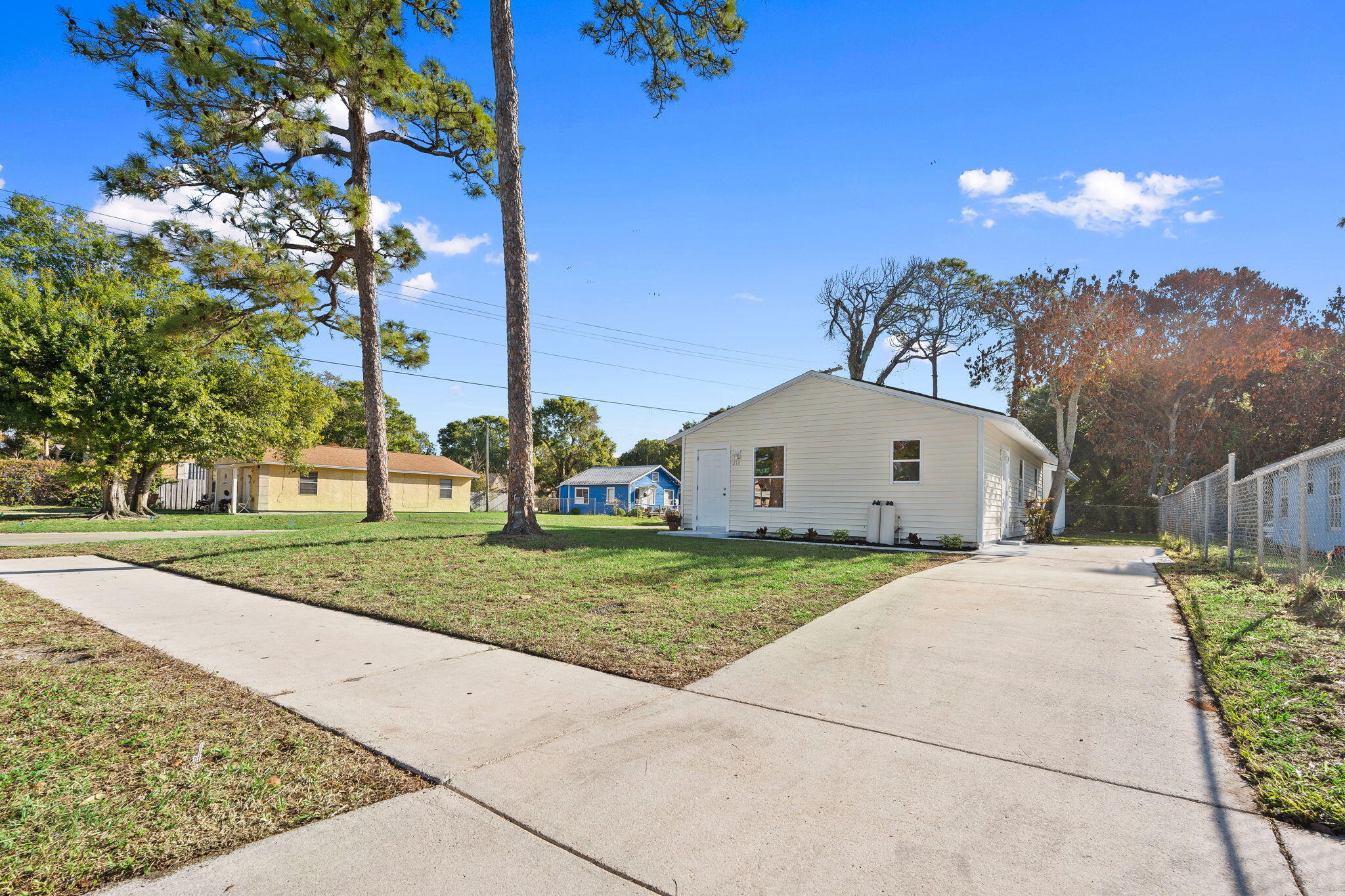 ALAMANDA VISTA - Residential