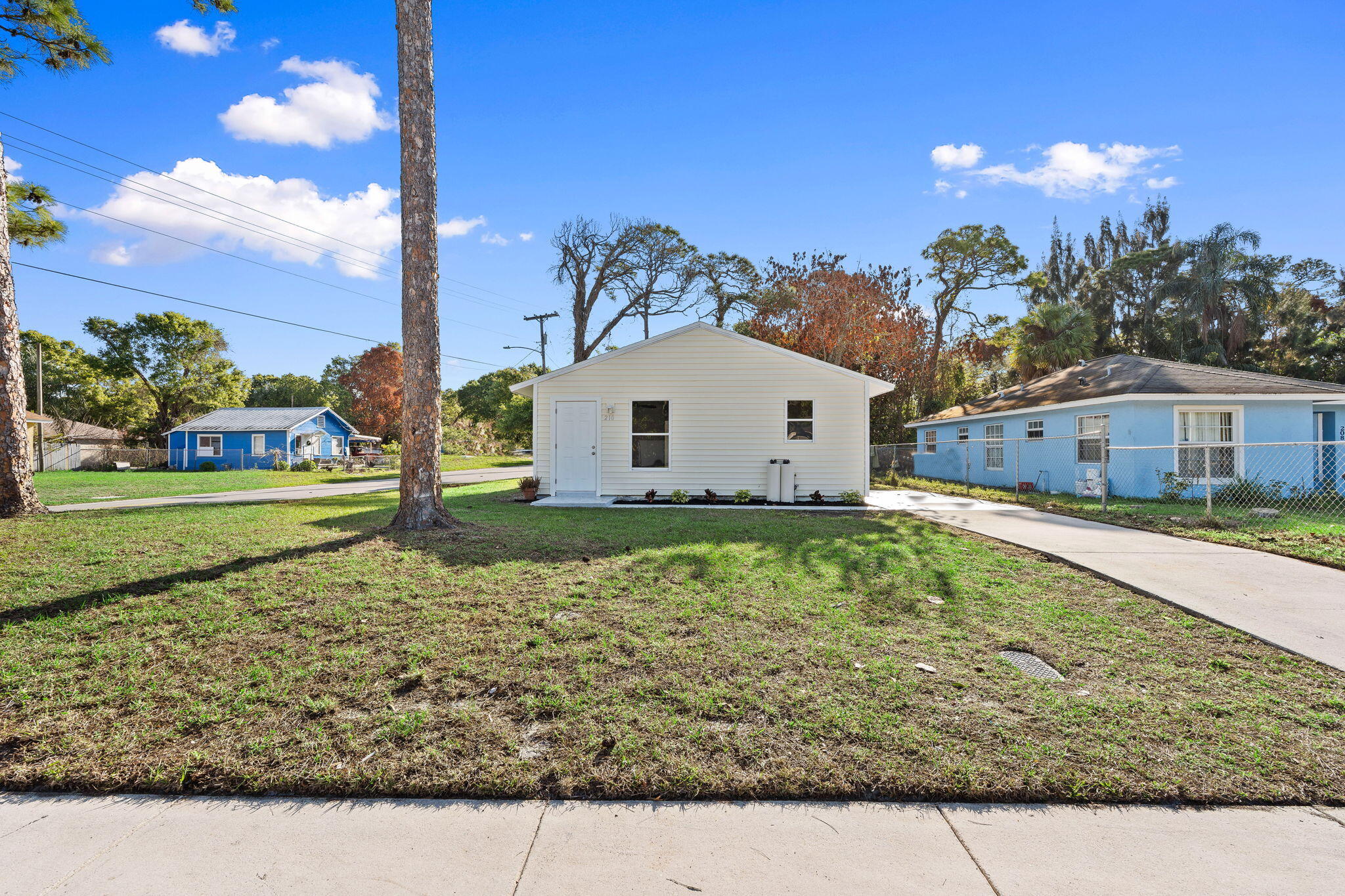 ALAMANDA VISTA - Residential