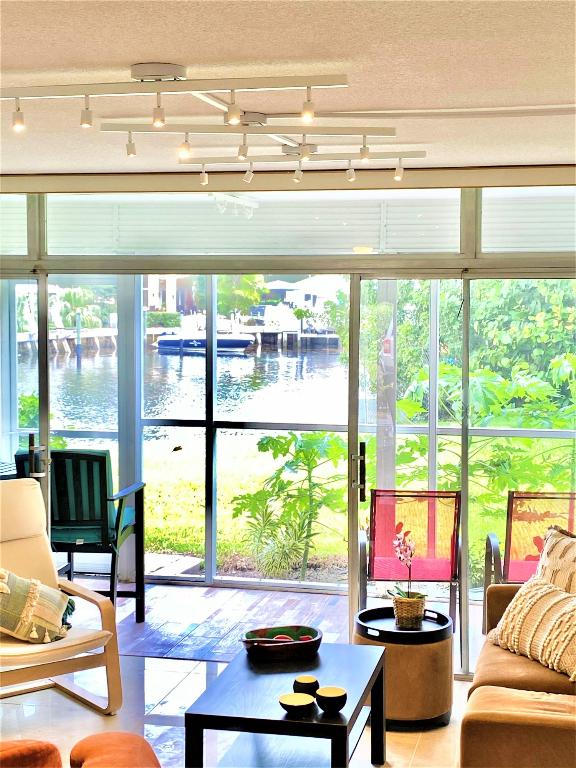 BOCA HOUSE CONDO - Residential Lease