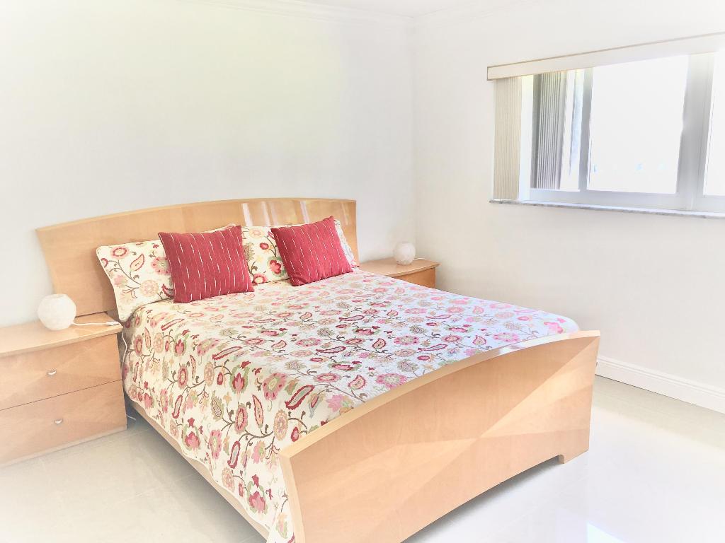 BOCA HOUSE CONDO - Residential Lease