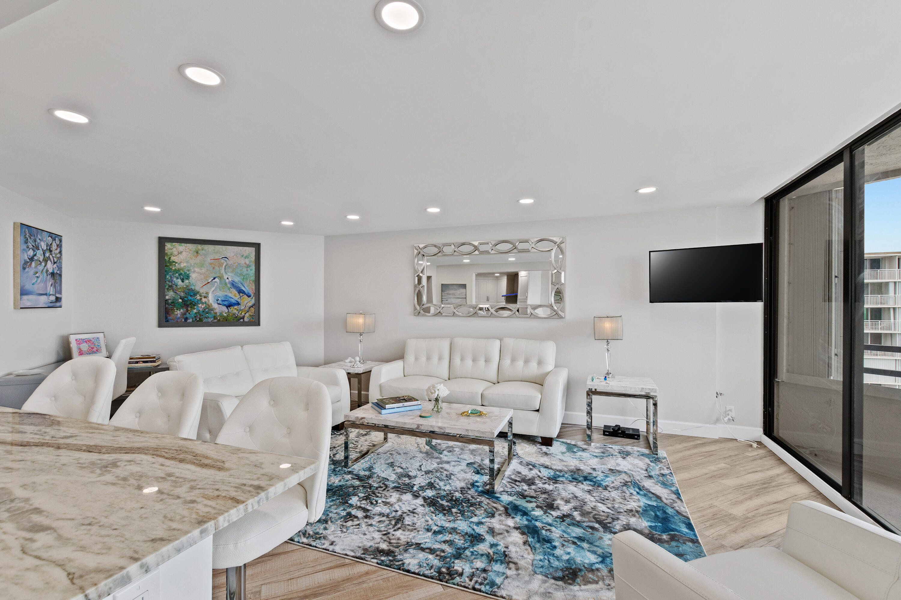 THIRTY FIVE SIXTY CONDO - Residential Lease
