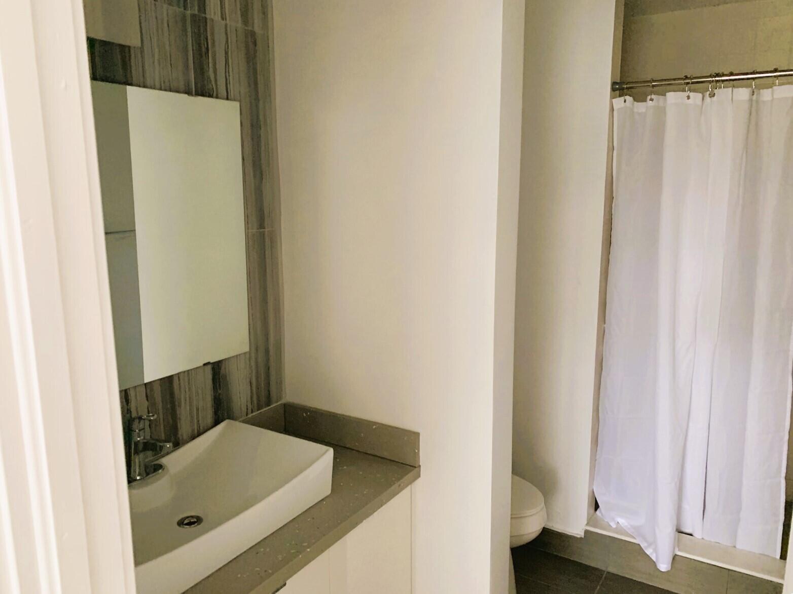 OAKLAND OCEAN MILE - Commercial Sale