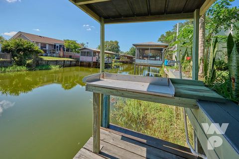 A home in Kenansville