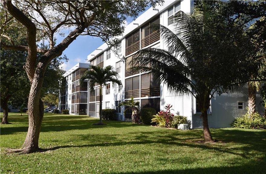 3D walk through tour online! Experience this gorgeous condo from the comfort of your sofa. Corner unit, gated complex, pet friendly.  What are you waiting for?  This charming end unit has already been tastefully updated. Truly move-in ready! Your screened balcony overlooks a quiet landscaped area. Washer and dryer in the unit. Located on the first floor, so no waiting on the elevator or dragging your groceries up the stairs! Located on the eastern side of the complex near the canal and Easterlin Park. Complex features three swimming pools, clubhouse, vehicle wash areas, fitness rooms, and is within walking distance to three parks. Convenient location near I-95, Oakland Park Blvd, and Prospect RD. 25% downpayment required for financing. No renting first 2 years of ownership.