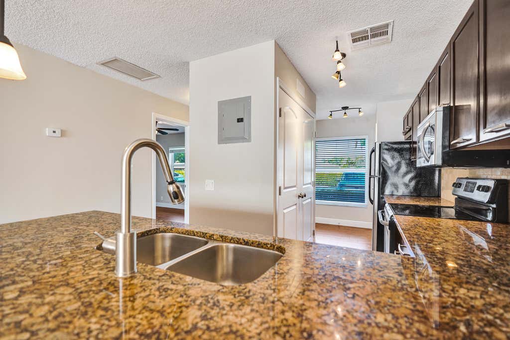 Photo of 1140 Boxwood Drive #102, Delray Beach, FL 33445 (MLS # B26015835)