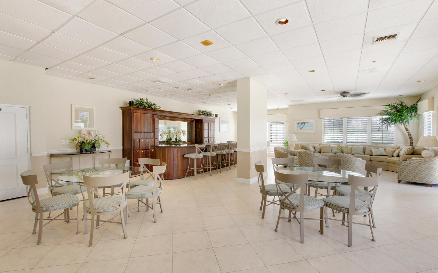 Miramar Royale - Residential Lease