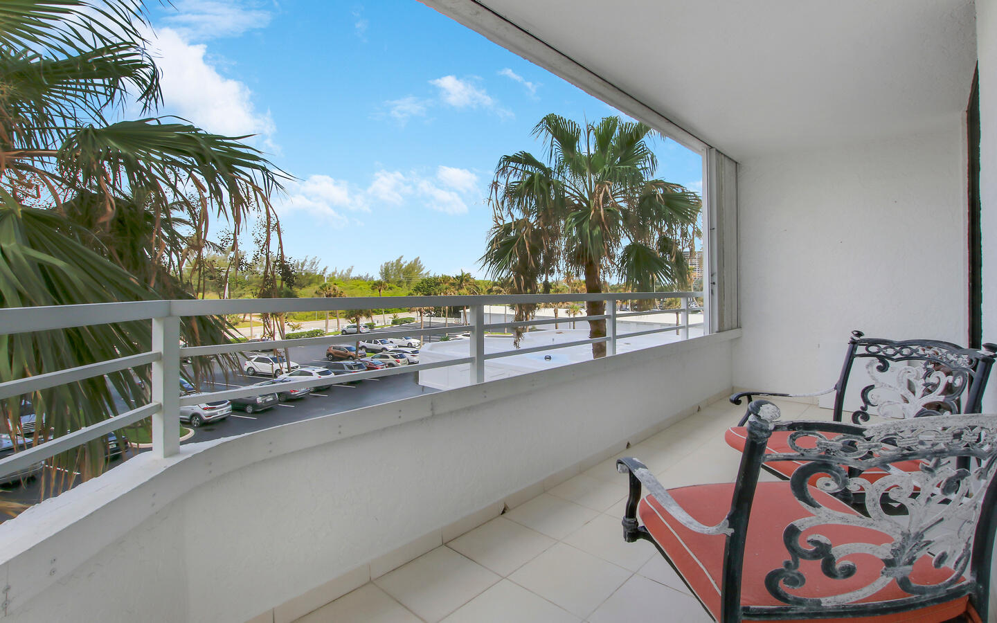 Miramar Royale - Residential Lease