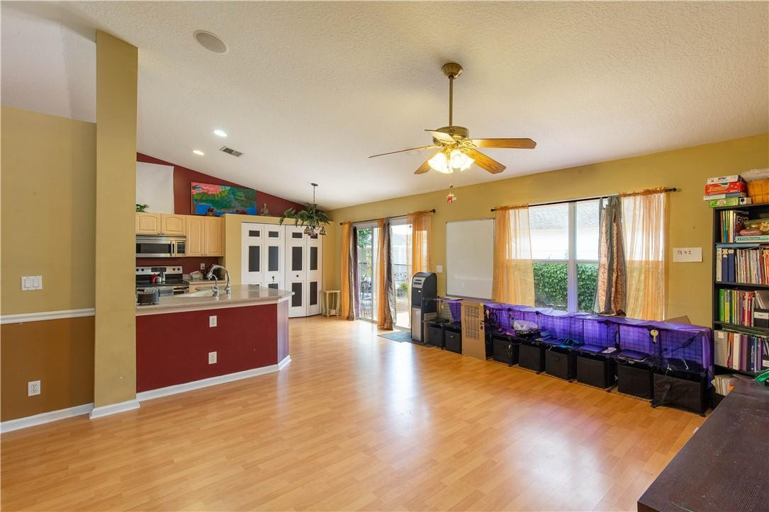 Crestwood 02 Unit 03 - Residential