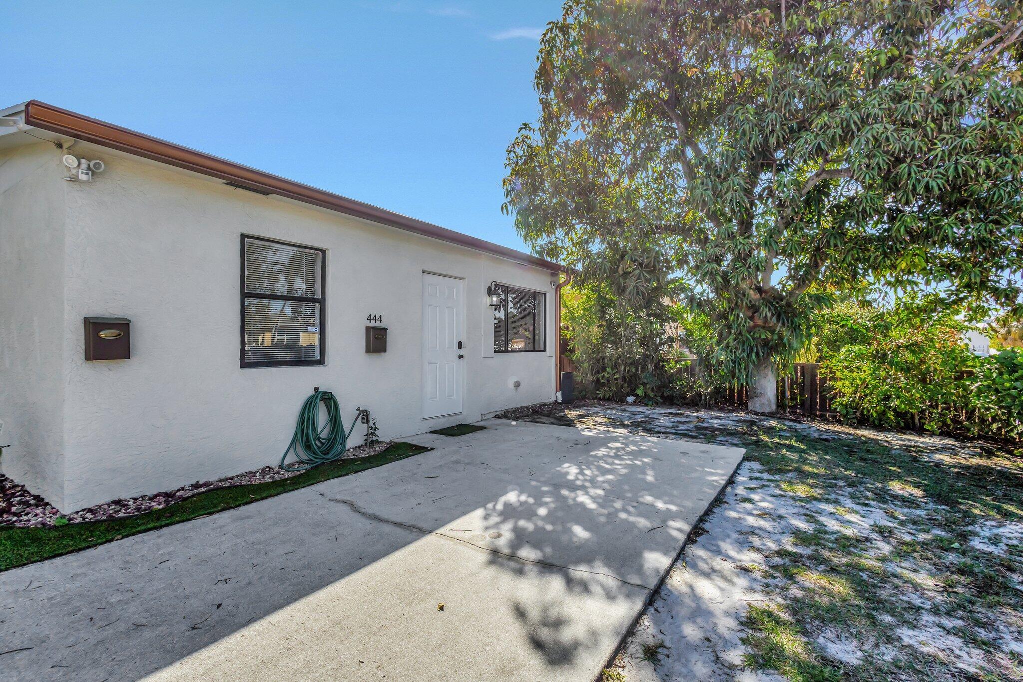 444 Malverne Road