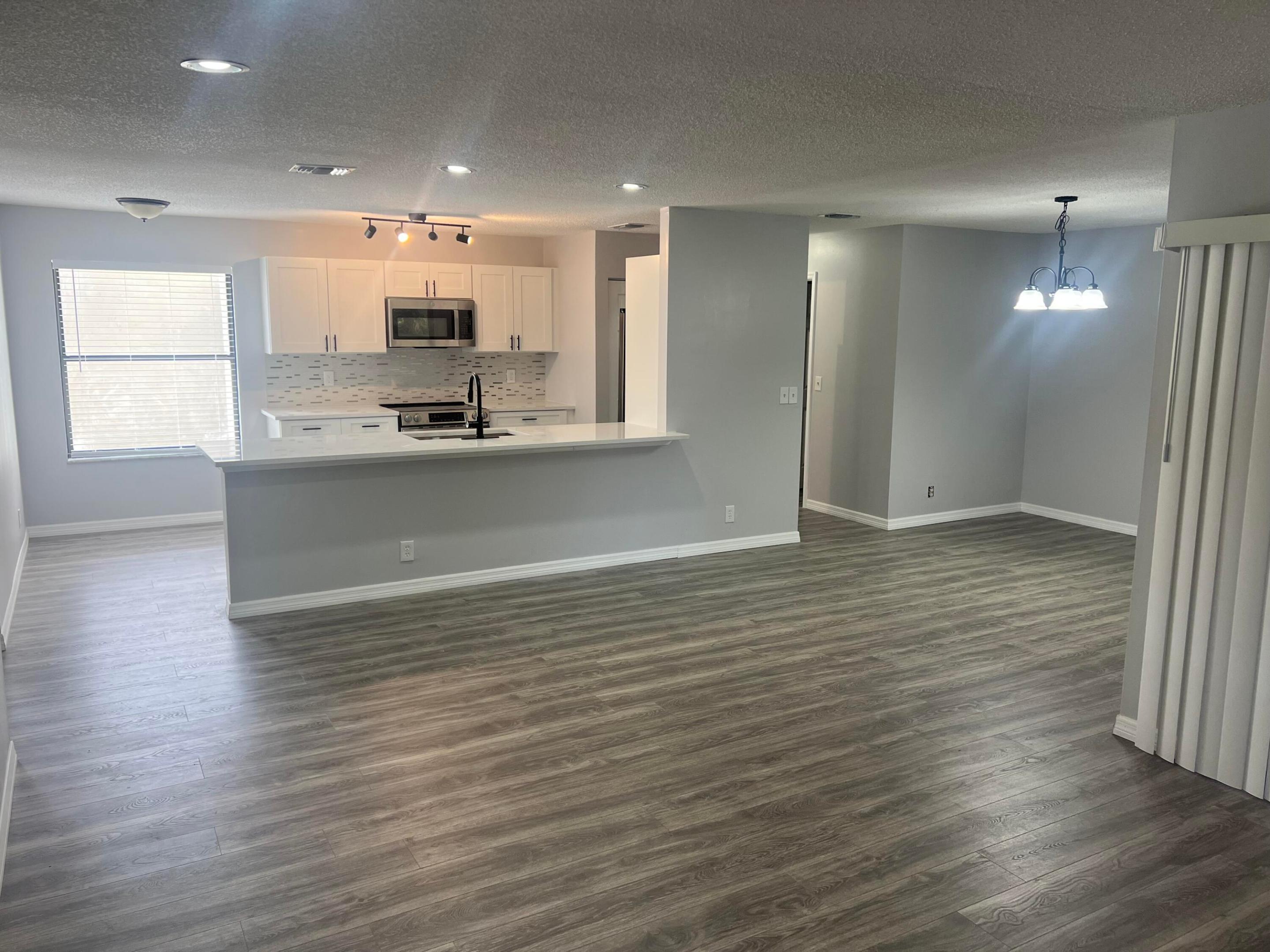 FOREST GROVE PATIO HOMES - Residential Lease