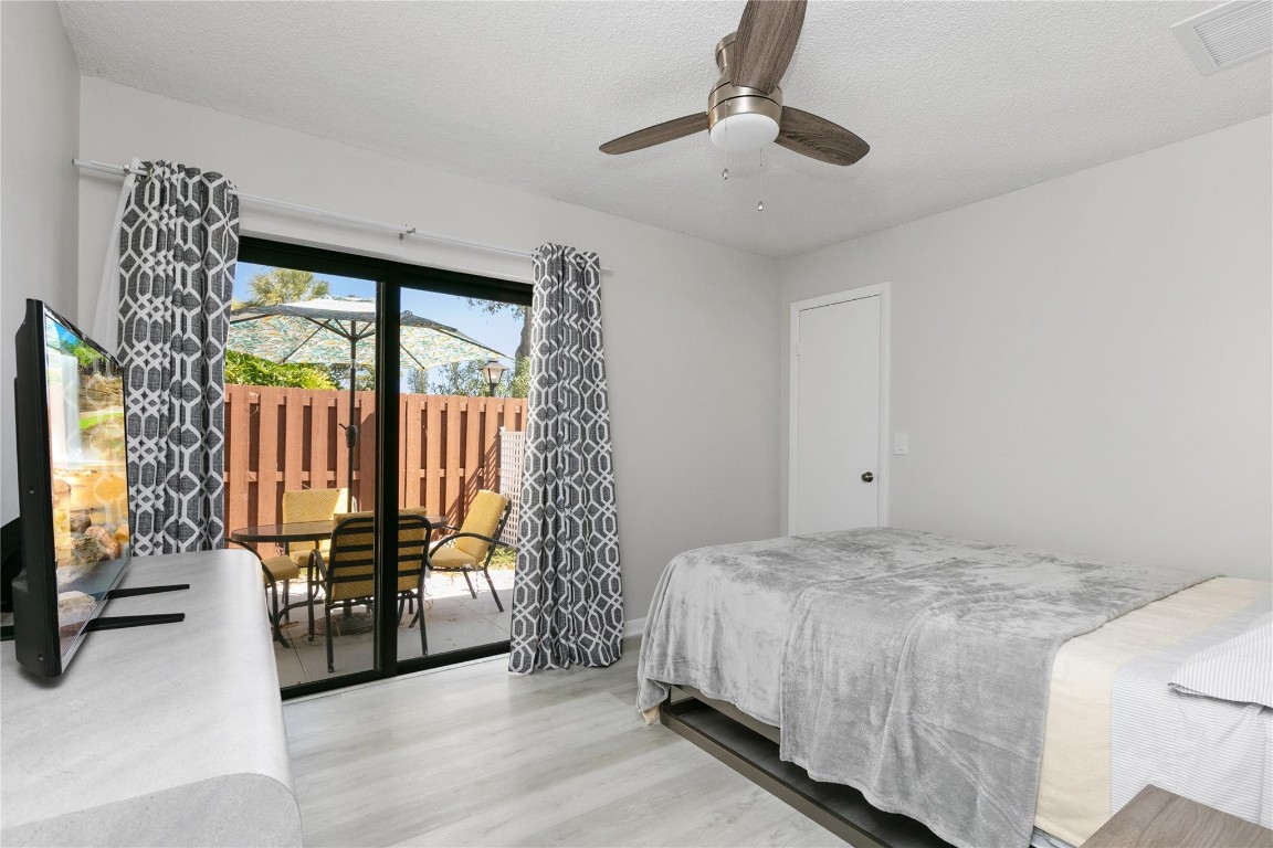 OAKWOOD II - Residential