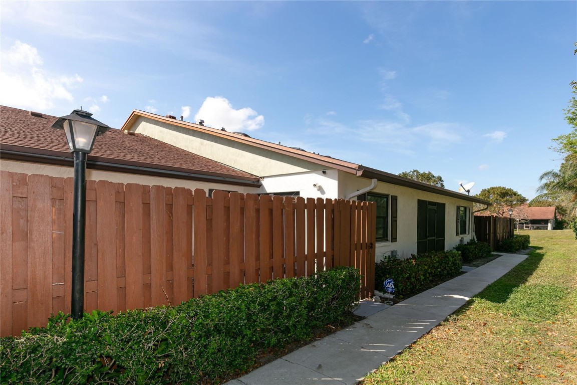 OAKWOOD II - Residential
