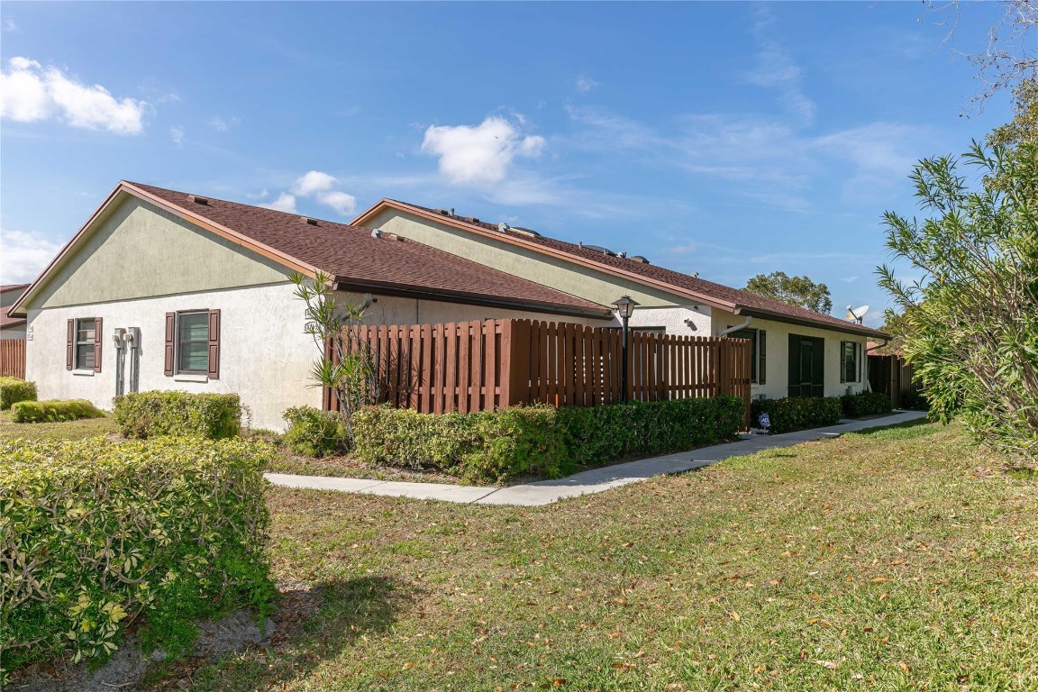 OAKWOOD II - Residential