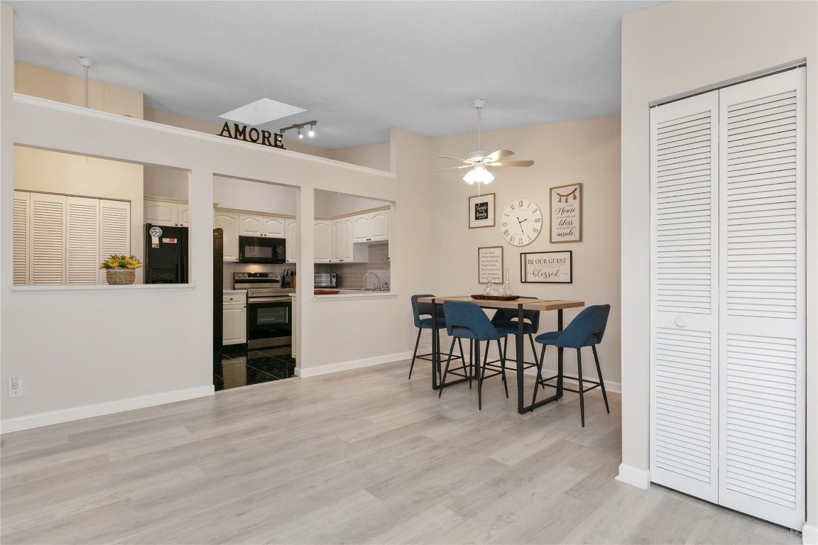 OAKWOOD II - Residential